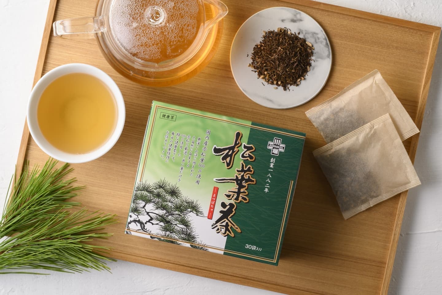 松葉茶のティーバッグとティーセット